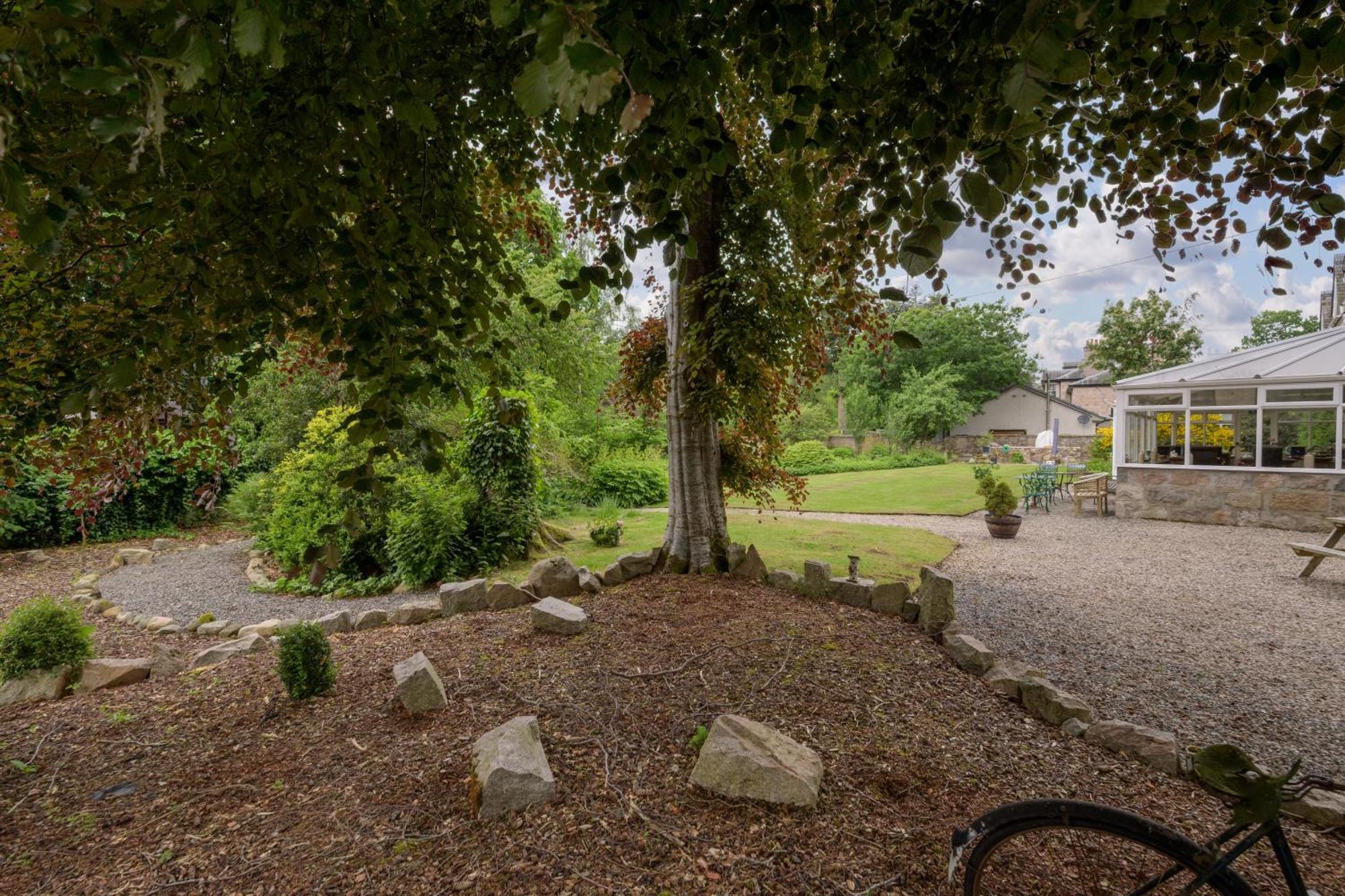 No 45, Ballater Exterior photo